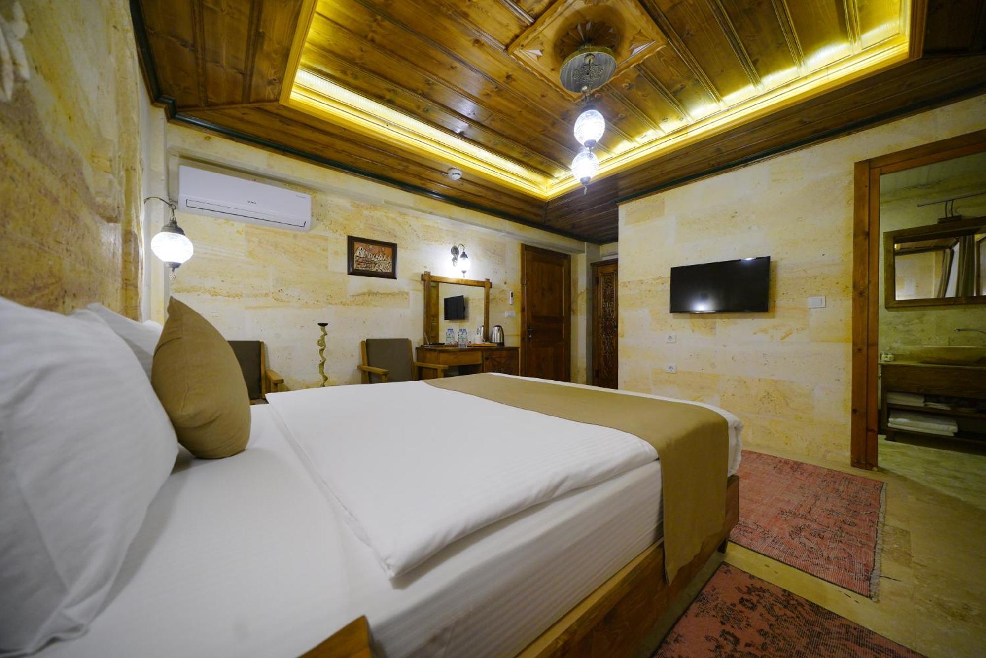 Enjoy Stone Hotel Göreme Eksteriør billede