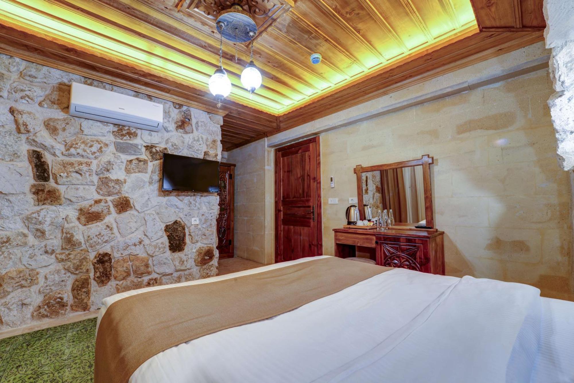 Enjoy Stone Hotel Göreme Eksteriør billede