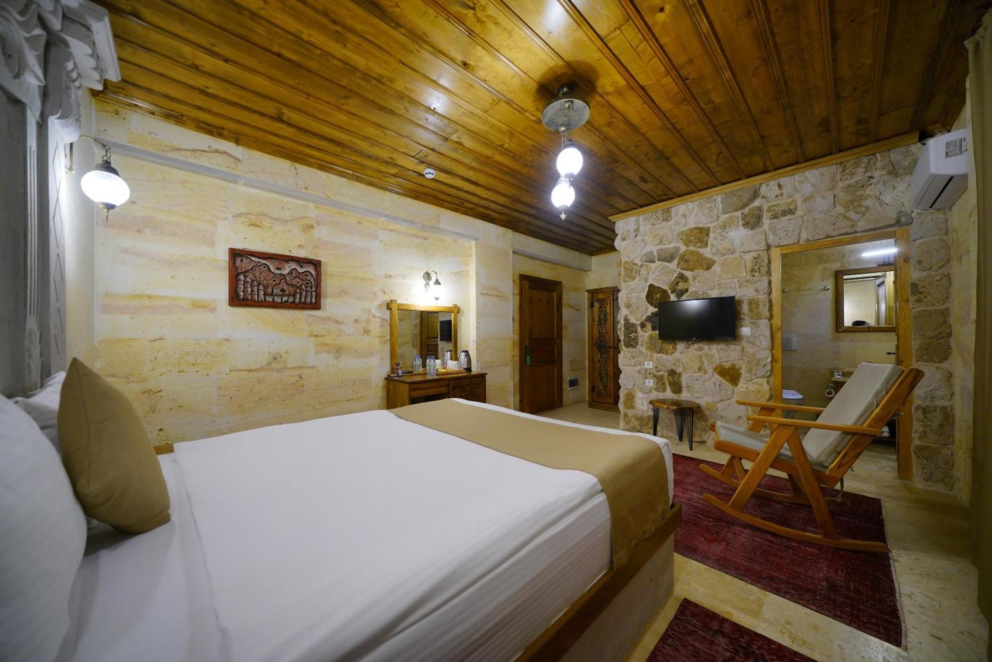 Enjoy Stone Hotel Göreme Eksteriør billede