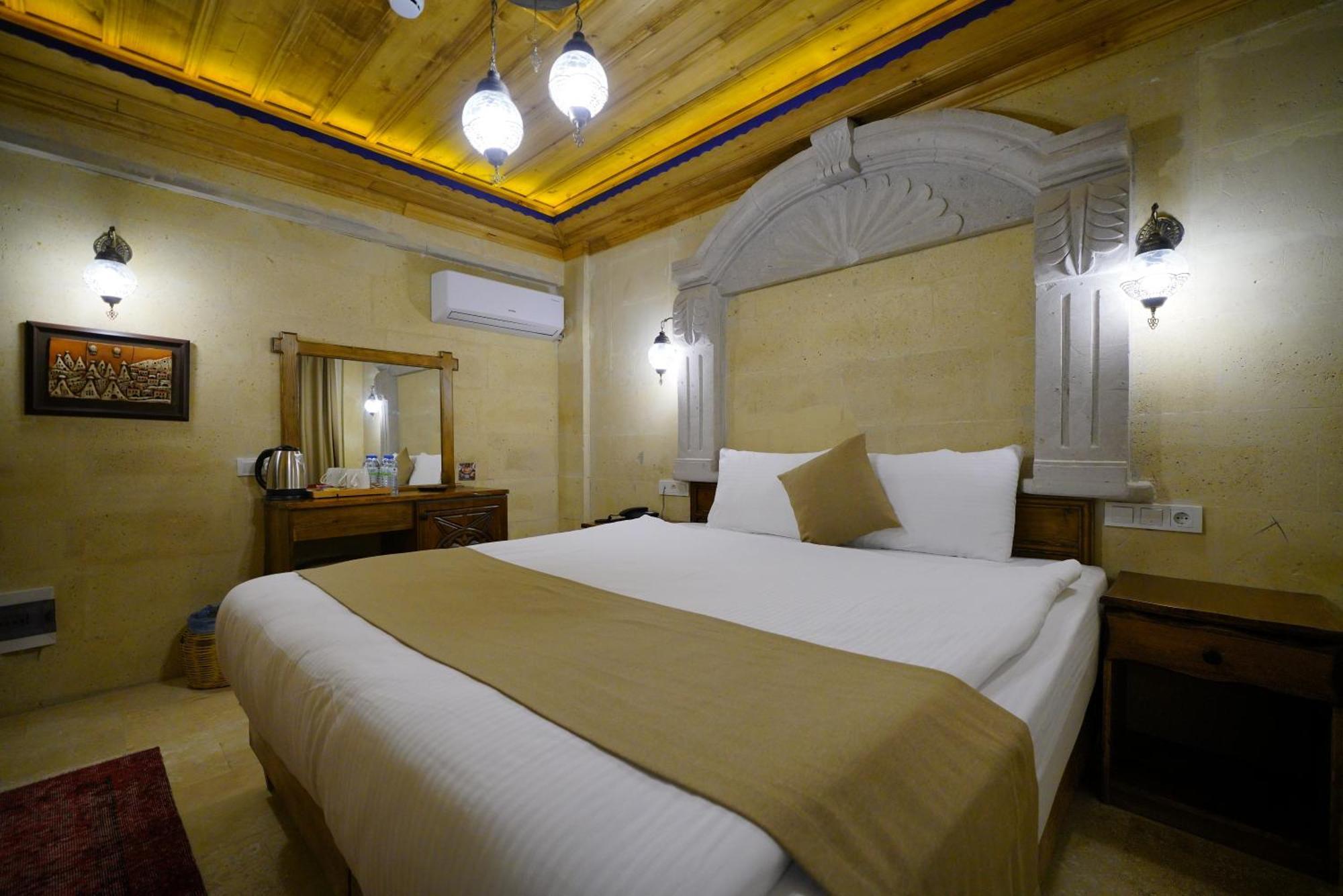 Enjoy Stone Hotel Göreme Eksteriør billede