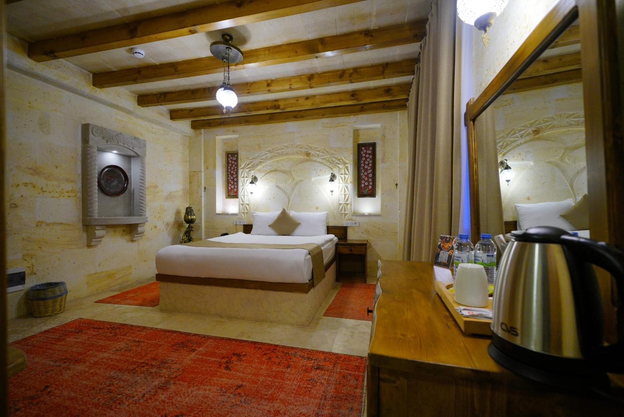 Enjoy Stone Hotel Göreme Eksteriør billede